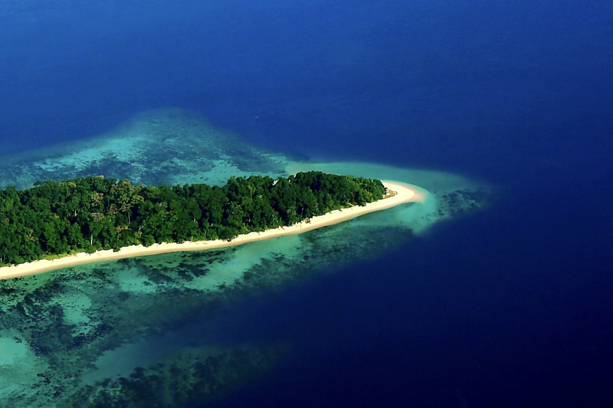 North Bay lighthouse